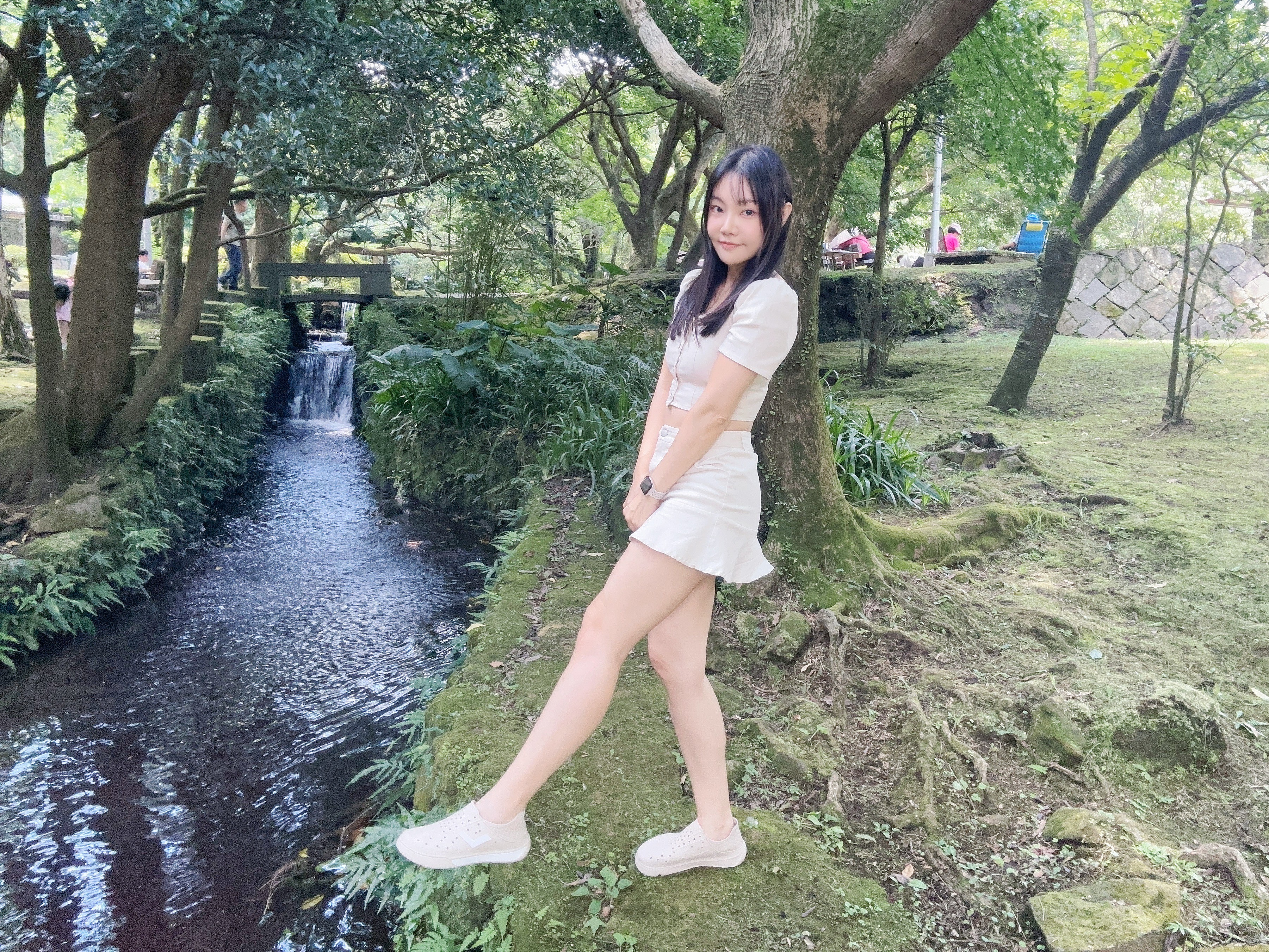 【洞洞鞋穿搭分享】夏天露營新寵兒!PONY洞洞鞋評價大公開| 【洞洞鞋穿搭分享】夏天露營新寵兒!PONY洞洞鞋評價大公開|